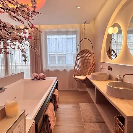 Blossom Suite-Hyper Centre Jacuzzi Balcon Clim Lyon Exterior photo